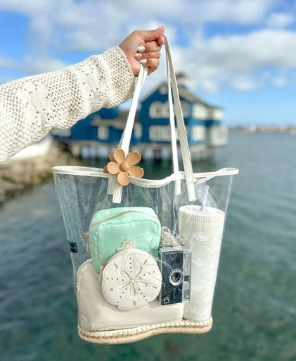 The Ada Vinyl Beach Tote - Clear