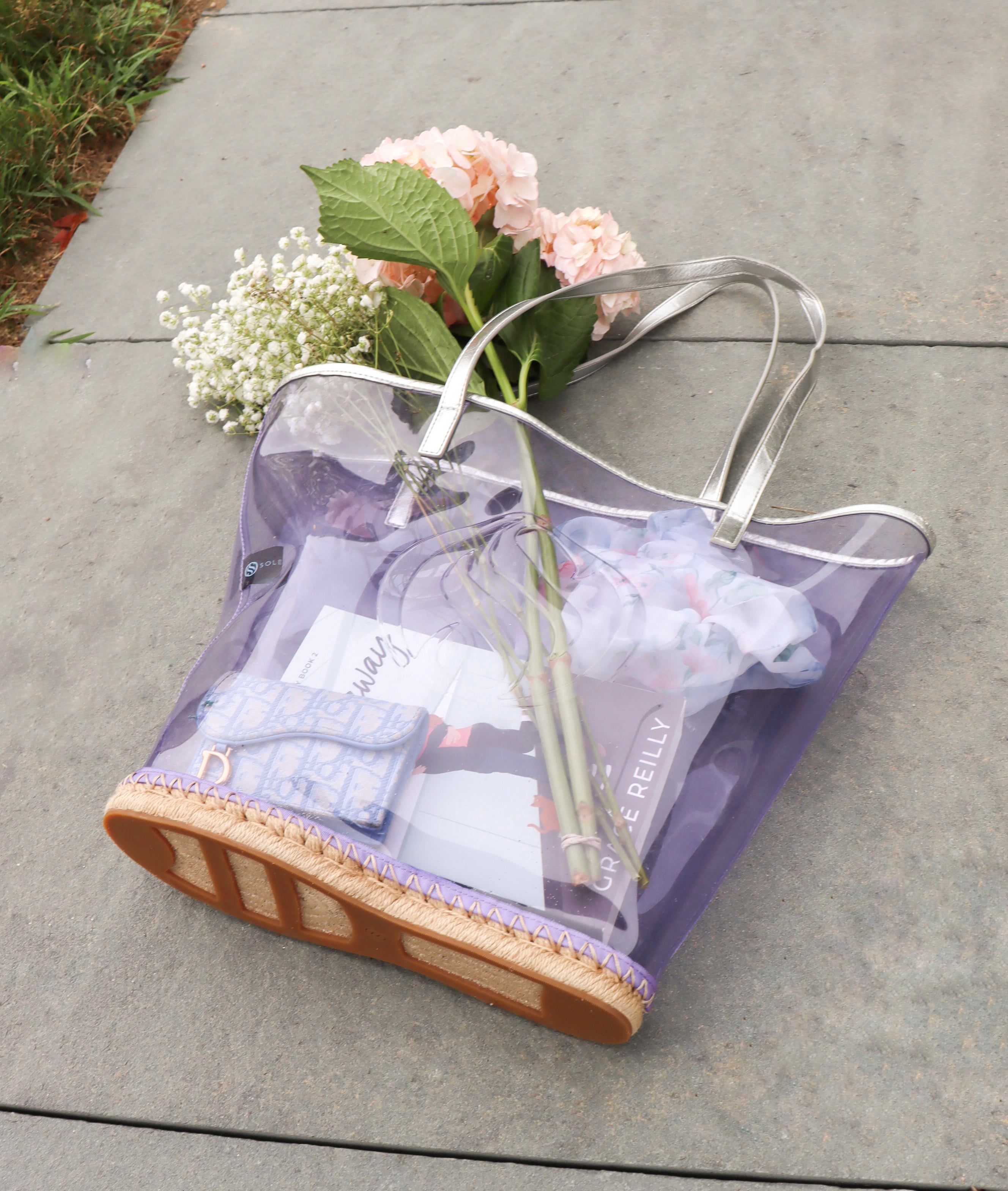 The Ada Vinyl Beach Tote - Lilac
